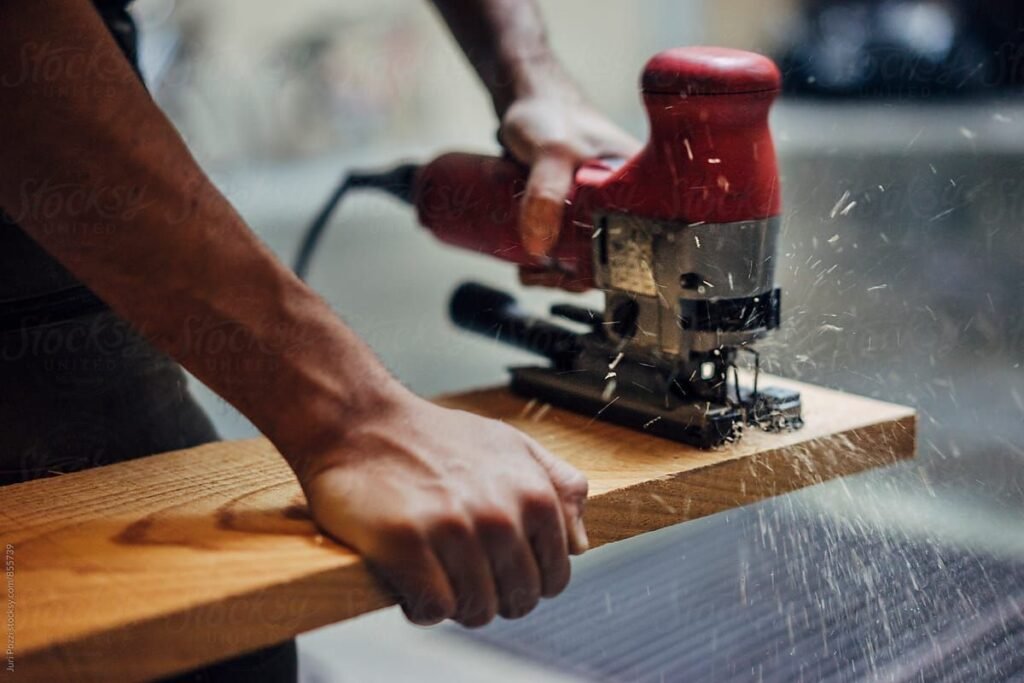 Carpenter Job in Qatar