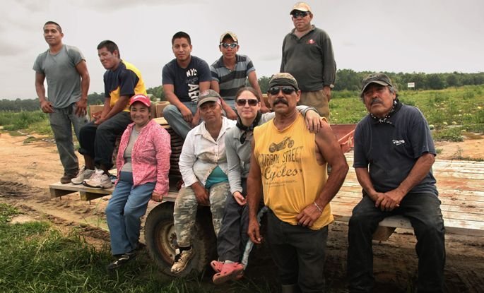 Seasonal Farm Worker Job in Canada