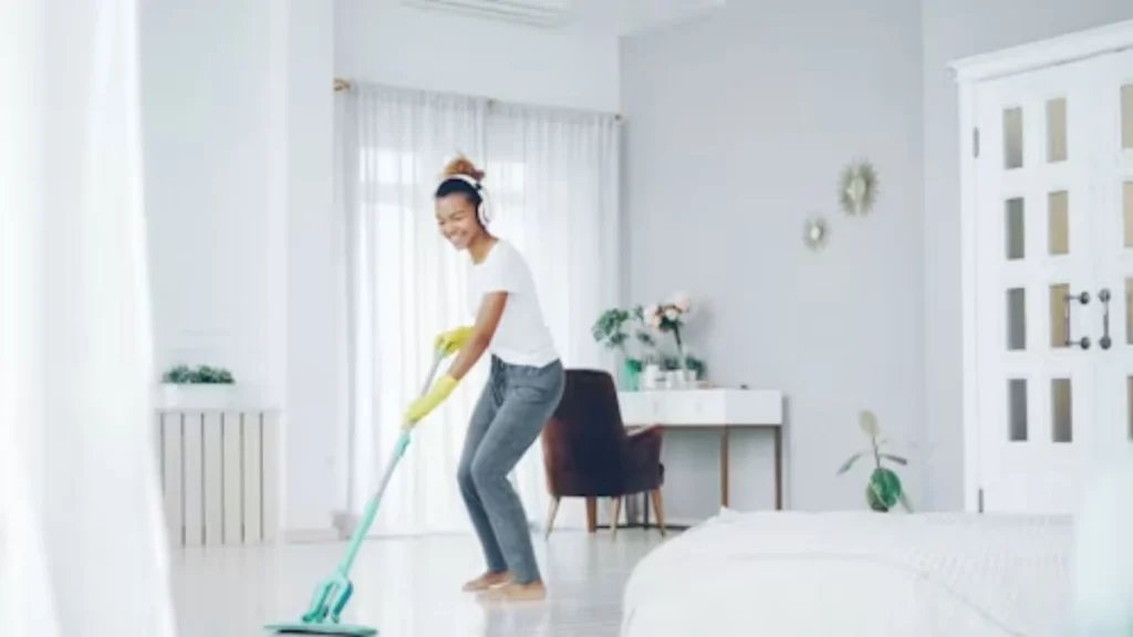Housekeeping Attendant Job Qatar (1)